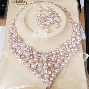 necklace choker